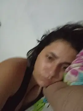 dirty_single_hottie's Webcam Show
