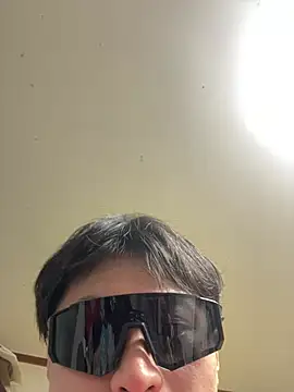 qiaotunnenjv Шоу с уебкамера