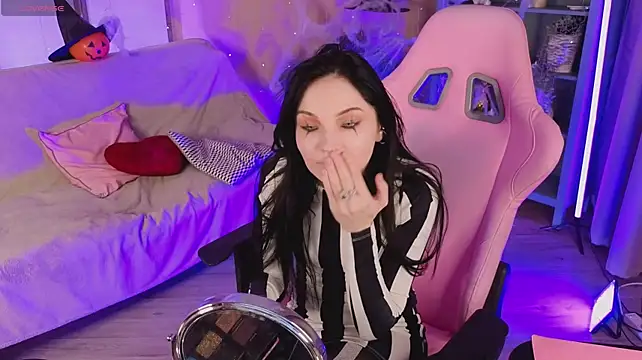 PassionSilence Show in webcam