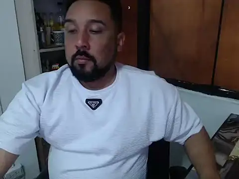 fuck_ass- webkamerás műsora