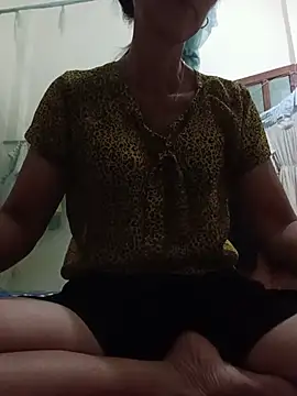 Lukna_77 网络视讯表演