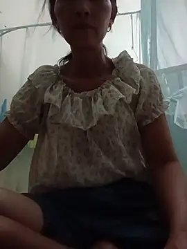 Lukna_77 在線直播表演