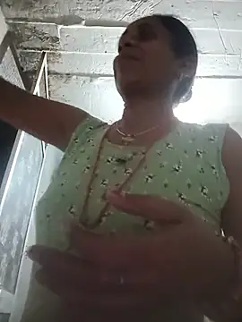 Komalrani2 Live XXX-Chat