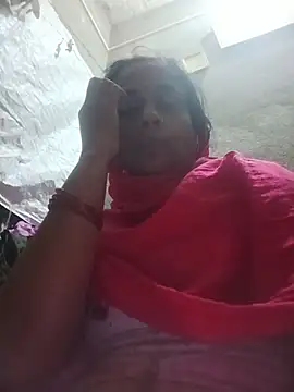 Komalrani2 Chat XXX in diretta