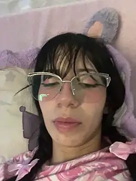 צ'אט XXX בשידור חי של Strawberry_Honey_03