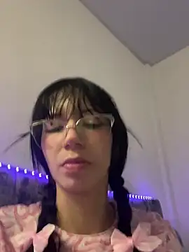 Strawberry_Honey_03n Live XXX chat