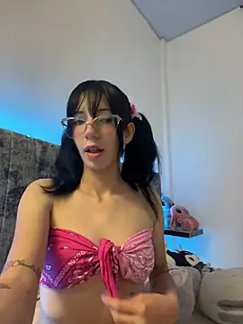 Strawberry_Honey_03's Webcam Show