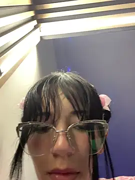 Strawberry_Honey_03's Webcam Show