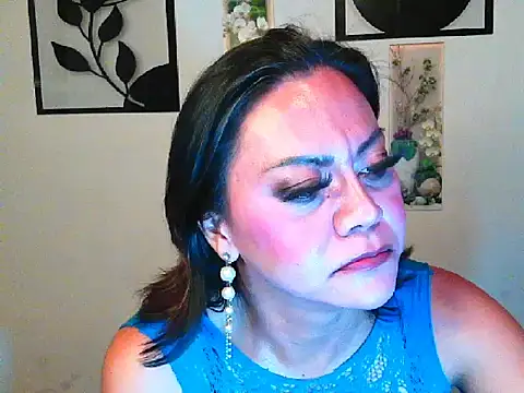 Show de webcam de SexyEBONY_BIGCOCK
