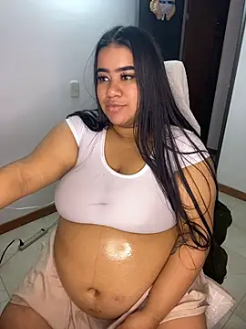 Pertunjukan Kamera Web Chubby_antonela