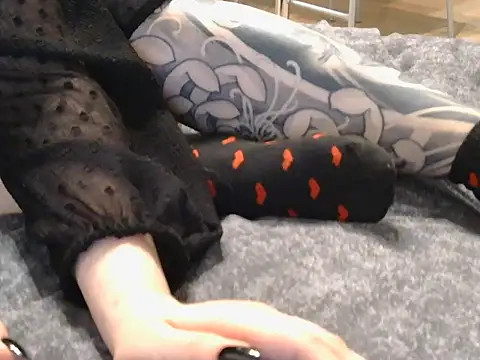 Elunavie Webcam show