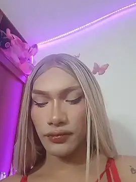 הופעת וובקאם של _KittyQueen69_