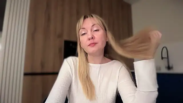 Nymerisse's Webcam Show
