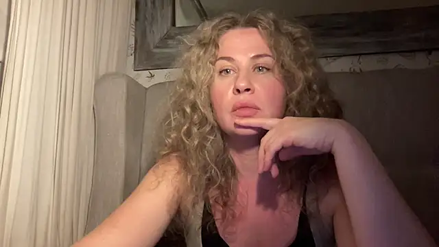 Myravessa – Live XXX-chat