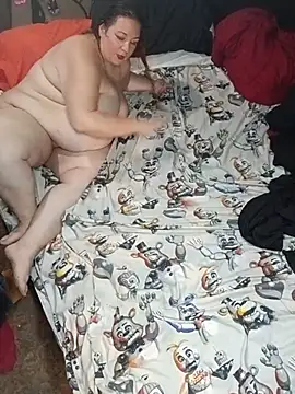 MisfitPuppetsn Webbikameraesitys