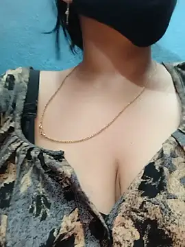radhika7979 网络视讯表演
