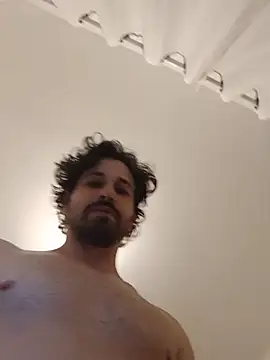 leonseven7's Webcam Show