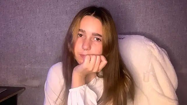 โชว์เว็บแคมของ KassieIhenyen