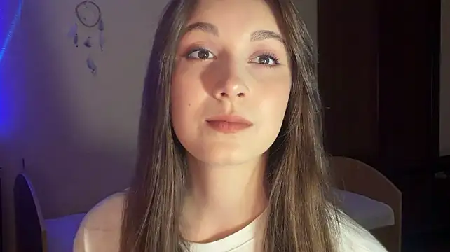 CortneyMontaluo Webcam-Show