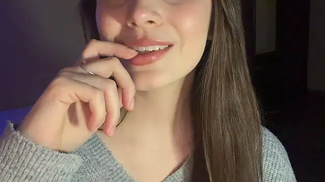 CortneyMontaluo Webcam-Show