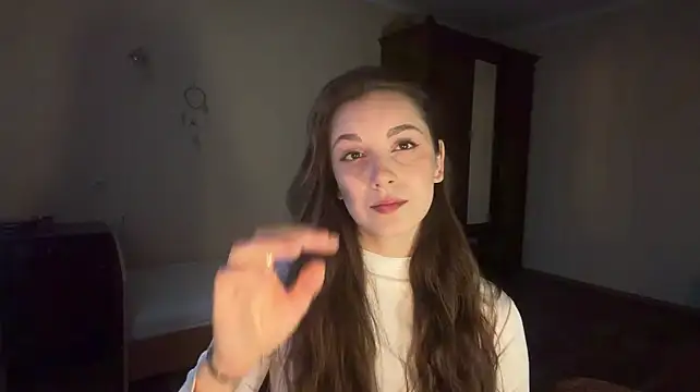 CortneyMontaluo Chat XXX live