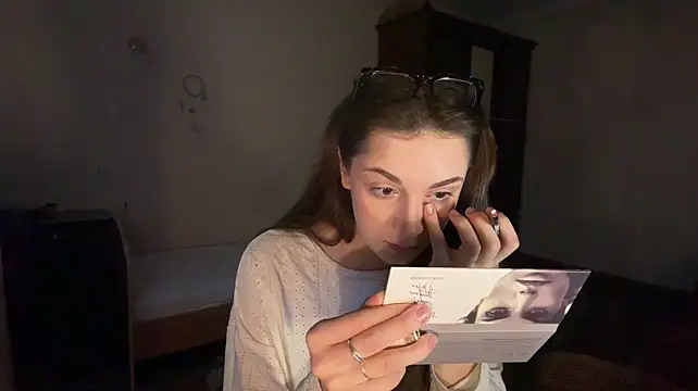 CortneyMontaluo Live XXX-Chat