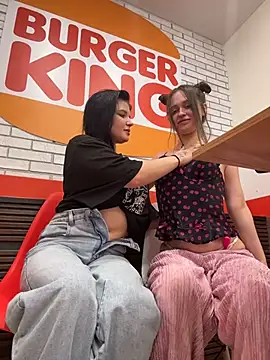 Czat XXX na żywo – double_troubles