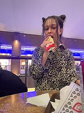 Živý XXX chat double_troubles