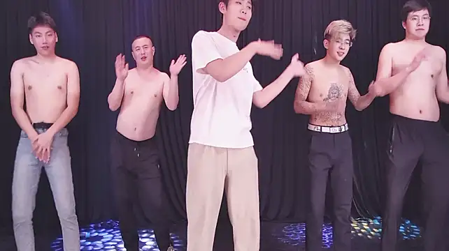 Mashuai066 网络视讯表演
