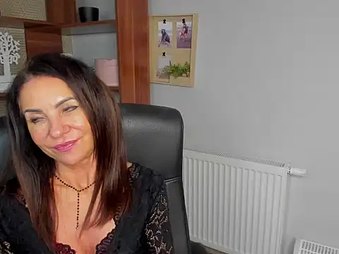 Show modela AlizeeSensual na web-kameri
