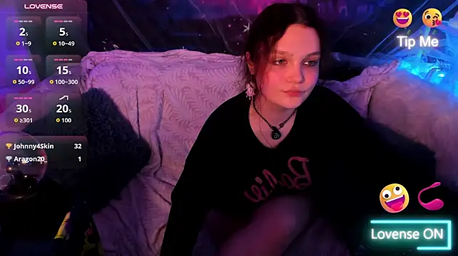 Lincy_Parker Chat XXX in diretta