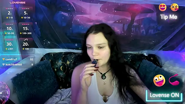 Show modela Lincy_Parker na web-kameri