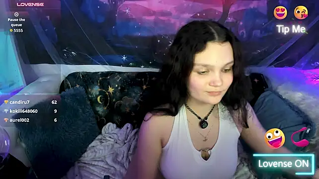 Czat XXX na żywo – Lincy_Parker