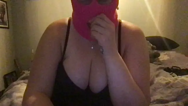Chat +18 de lolitapop025 ao vivo