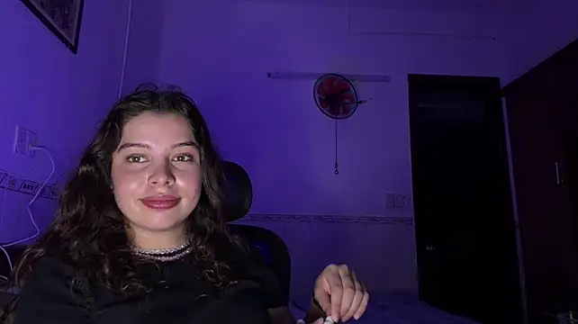 KayleneLoukanis Webcam show