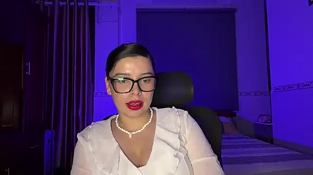 KayleneLoukanis' Live XXX Chat
