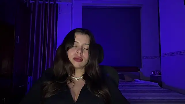 KayleneLoukanis – Live XXX-chat