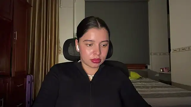 KayleneLoukanis' Live XXX Chat