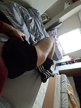 virginhairyboy20 Шоу с уебкамера