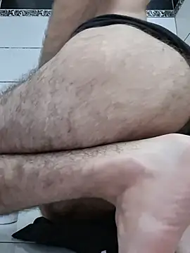 Show modela virginhairyboy20 na web-kameri