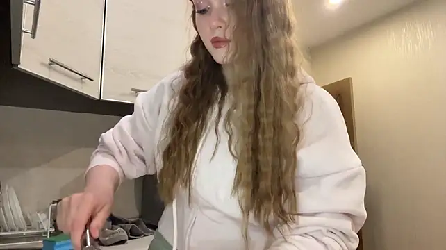 TawnaQasba – webcam-show