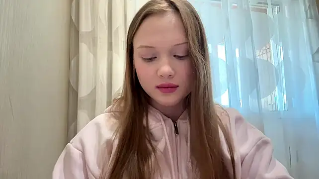 TawnaQasba's Webcam Show