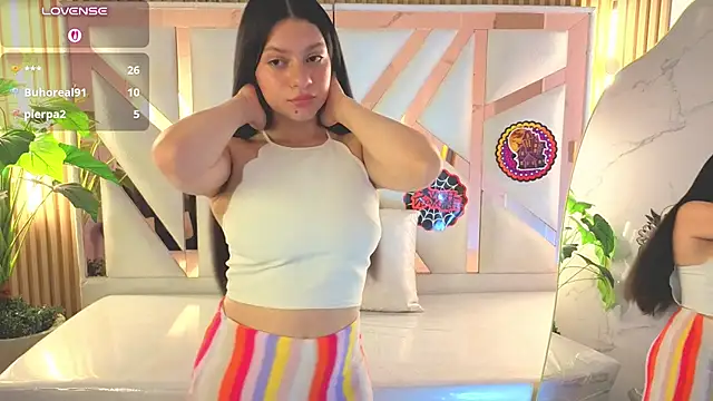 Chat +18 de RaeDoll_t ao vivo