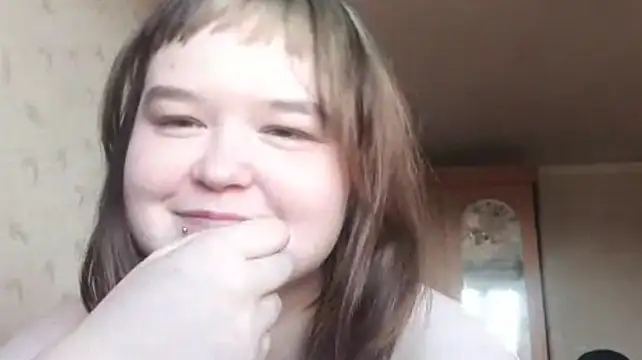 Show de DollyViolette na webcam
