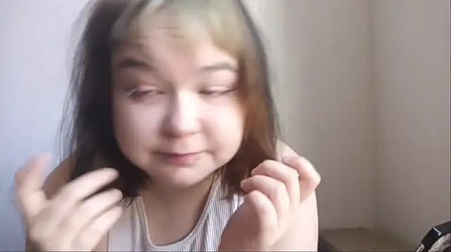 Show modela DollyViolette na web-kameri