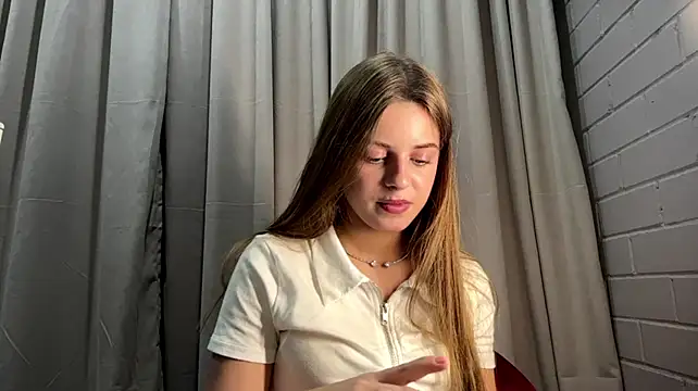 PerlaReigh – Naživo XXX chat