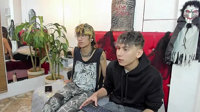 uvita_uwu – webcam-show