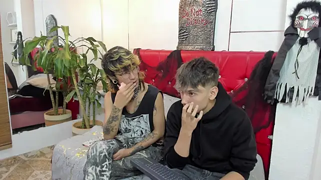 uvita_uwu webcam show