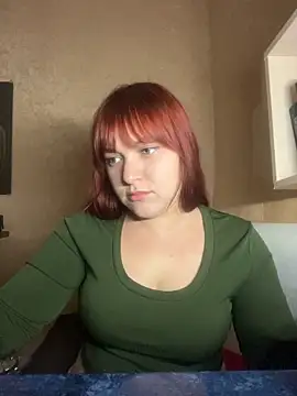 Show modela CuteDevilll na web-kameri