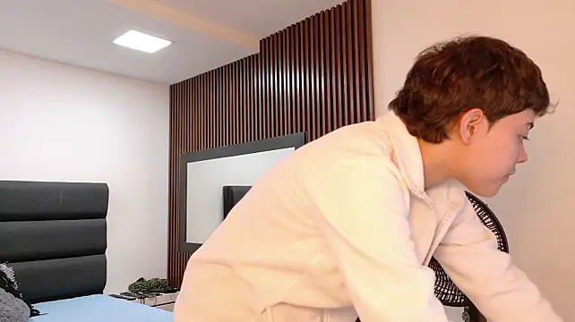 Lexaa_Kitty_ 웹캠 쇼